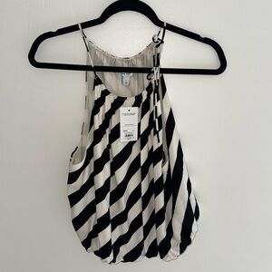 NWT Women's Nine West Banded Bottom Tank  - Large